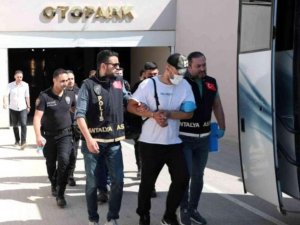Polisin Eş Zamanlı Operasyonunda 57 Aranan Şahıs Yakalandı