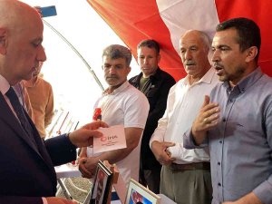 Tarım Ve Orman Bakanı Vahit Kirişci Diyarbakır Annelerini Yalnız Bırakmadı