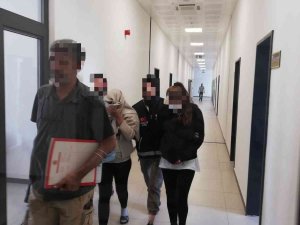 70 Bin Tl Değerinde Ziynet Eşyası Çalan 2 Şüpheli Yakalandı