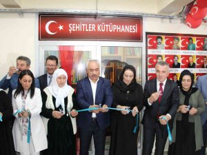 Şırnak’ta 19 Şehit Adına “Şehitler Kütüphanesi” Açıldı