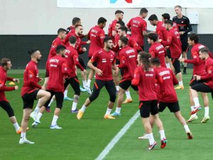 A Milli Futbol Takımı, Lüksemburg Maçının Hazırlıklarını Sürdürdü