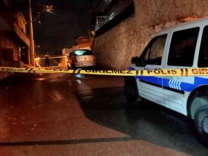 İ̇zmir’de Cinayet: Telefon Tartışması Kanlı Bitti