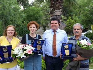 Buca’nın Efsanevi Şairi Unutulmadı