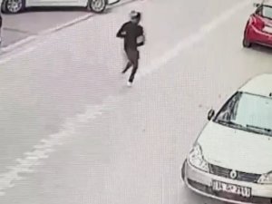 Hafıza Kaybı Yaşayan Kadını Tedavi Etmek İçin Silahlı Saldırı Düzenlendiler