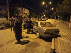 Kaza Yapan Alkollü Sürücü Polisle Tartıştı