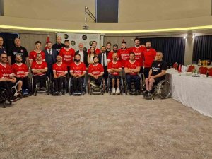 Tekerlekli Sandalye Basketbol A Milli Takımı’na Moral Yemeği