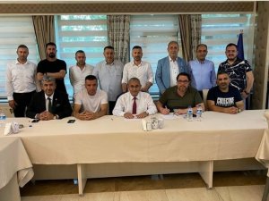 Belediye Kütahyaspor, Güldüren İle Yeniden Anlaştı