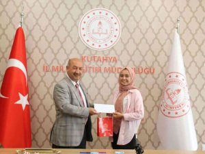 Kütahya’da Yarışmada Dereceye Giren Öğrenciler Ödüllendirildi