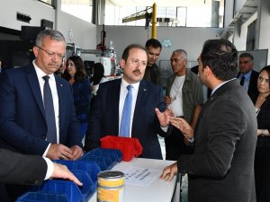 Vali Pehlivan, Model Fabrika Ve İ̇novasyon Merkezinde İncelemelerde Bulundu