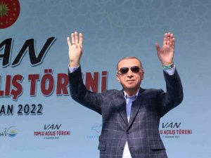 Cumhurbaşkanı Erdoğan: "Yeri Geldiğinde Gövdemizi Namlulara Siper Ettik"