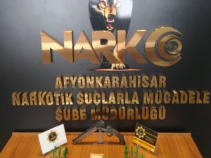 Şüphelenilen Araçtan 74.36 Gram Metamfetamin Ele Geçirildi