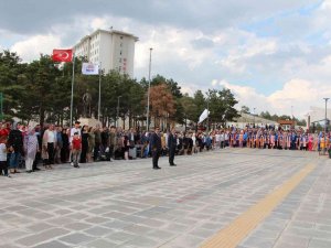 Sungurlu Myo’da Mezuniyet Sevinci