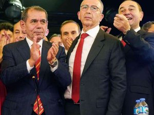 Metin Öztürk: "Cumhuriyetimizin 100. Yılında Her Dalda Kupaları Kaldırma Zamanı"
