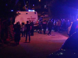Tartıştığı Kişi Tarafından Bıçaklanan Şahıs Ağır Yaralandı