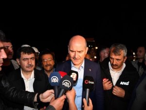 İ̇çişleri Bakanı Soylu Sel Bölgesinde İncelemelerde Bulundu