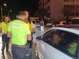 Alanya’da Trafik Denetimlerinde Sürücüler Cezadan Kurtulmak İçin Binbir Bahane Üretti