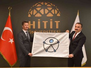 Hitit Üniversitesi Merkez Kütüphanes’ine, “Erişilebilirlik Belgesi”