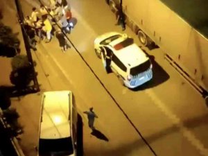 Kadına Şiddet İddiası Komşuları Sokağa Döktü