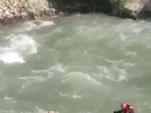 Çayda Akıntıya Kapılan Sağlık Çalışanını Arama Çalışmaları Sürüyor