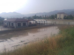 Osmancık’taki Sağanak Su Baskınlarına Neden Oldu