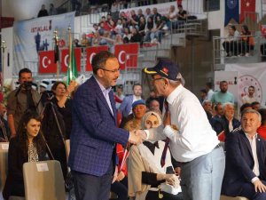 Atatürk Ve İ̇stiklal Yolu Yürüyüşü, Bakan Kasapoğlu’nun Katılımıyla Sona Erdi