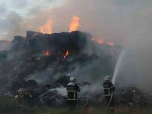 Aksaray’daki Fabrika Yangını Söndürüldü