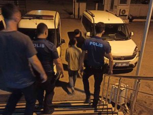 Yedikleri Dondurmanın Parasını İsteyen Dondurmacıya Tüfekle Ateş Etti