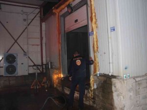 Konya’da Balık Fabrikası Alev Alev Yandı
