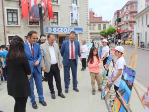 İ̇nebolu’da Öğrenciler, Resimleri İle Beğeni Topladı