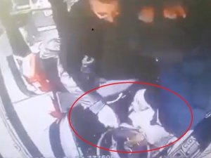 Otobüs Şoförünü Bıçaklayan Sanıktan Mahkemede İlginç Savunma: “Anahtarlığımdaki Çakı Kendi Kendine Açılmış"