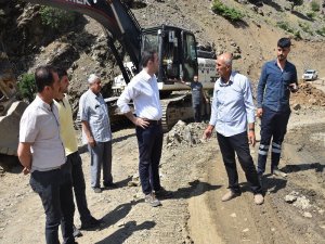 Batman’ı Muş’a Bağlayacak Yolda Çalışmalar Devam Ediyor