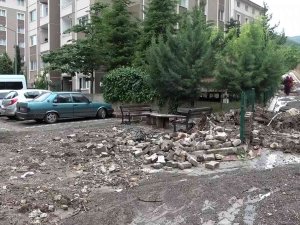 Amasya’da Sel Ve Hortum