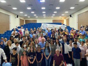 Diyabet Hastası Çocuklar Ve Aileleri Uzmanlarla Bir Araya Geldi