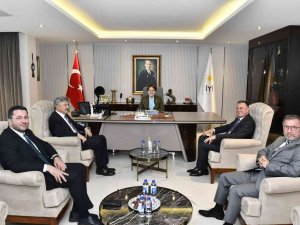 İ̇yi̇ Parti Genel Başkanı Akşener, Lütfü Savaş’ı Kabul Etti