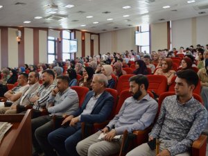 Niğde’de İ̇slami İ̇limler Fakültesi 1. Öğrenci Paneli Yapıldı