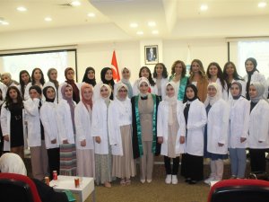 Gi̇btü’de Beyaz Önlük Heyecanı