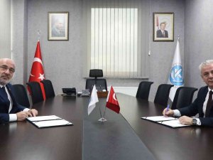 Makedonya Uluslararası Vizyon Üniversitesi’nden Kayü Rektörüne Ziyaret