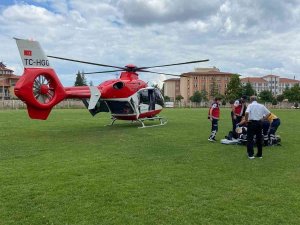 Kalp Rahatsızlığı Geçiren Adam Hava Ambulansıyla Alındı