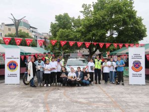 Jandarmadan Kitap Okuma Etkinliği