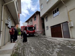 Metruk Binada Korkutan Yangın
