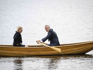 Stoltenberg Ve Andersson’dan Kayık Sefası