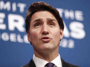 Kanada Başbakanı Trudeau, Covid-19’a Yakalandı