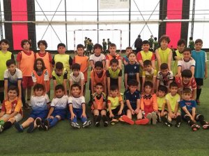 Ihlamurkentspor İle Global Spor Dostluk Maçında Karşı Karşıya Geldiler