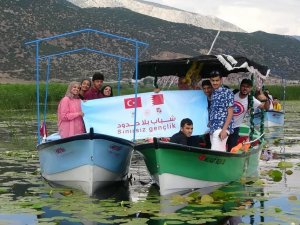Bahreynli Gençler Işıklı Gölü’ne Hayran Kaldı