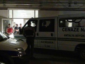 Antalya’da Kahvehanede Çıkan Tartışma Kanlı Bitti: 1 Ölü
