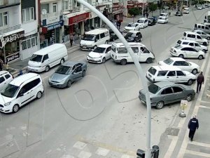 Malatya’daki Trafik Kazaları Kameralara Yansıdı