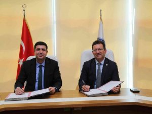 Şırnak Üniversitesi Ve İ̇l Sağlık Müdürlüğü Arasında Protokol İmzalandı