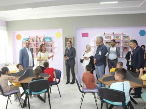 İ̇nebolu’da İlkokula Kazandırılan Kütüphane Törenle Açıldı