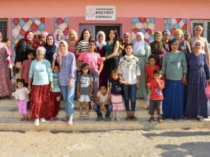 İ̇stanbul’dan Geldi, Mardin’de Engelli Çocuğa Akülü Sandalye Hediye Etti