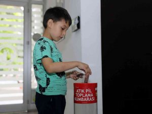 Menteşe Belediyesi’nden "Atık Toplama Etkinliği"